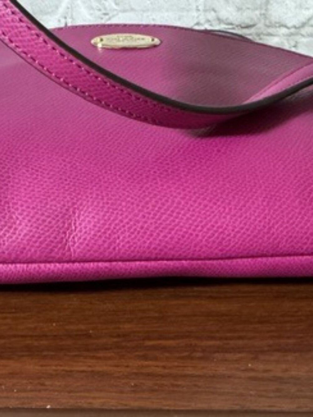 Coach East West Crossbody Fuchsia Pink Crossgrain Leather EUC - Picture 6 of 13